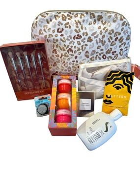 Beauty bundle nwt 7 items